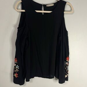 LCW Cold Shoulder Top Medium Embroidered Bell Sleeves Black